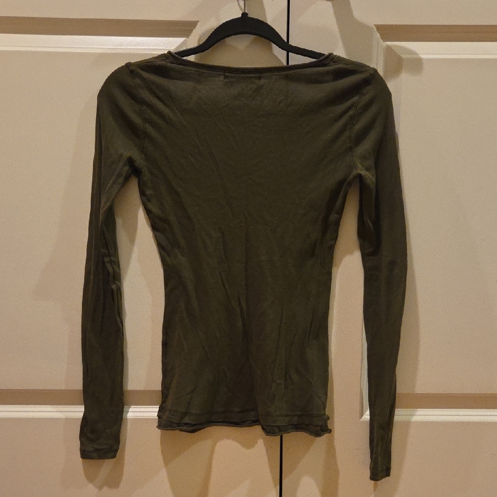 Rebecca Beeson Olive Green Long Sleeve Scoop Neck Top - Picture 2 of 2